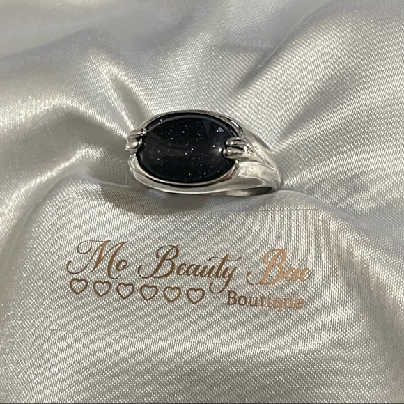 Blue Sandstone Ring - Picture 3 of 6